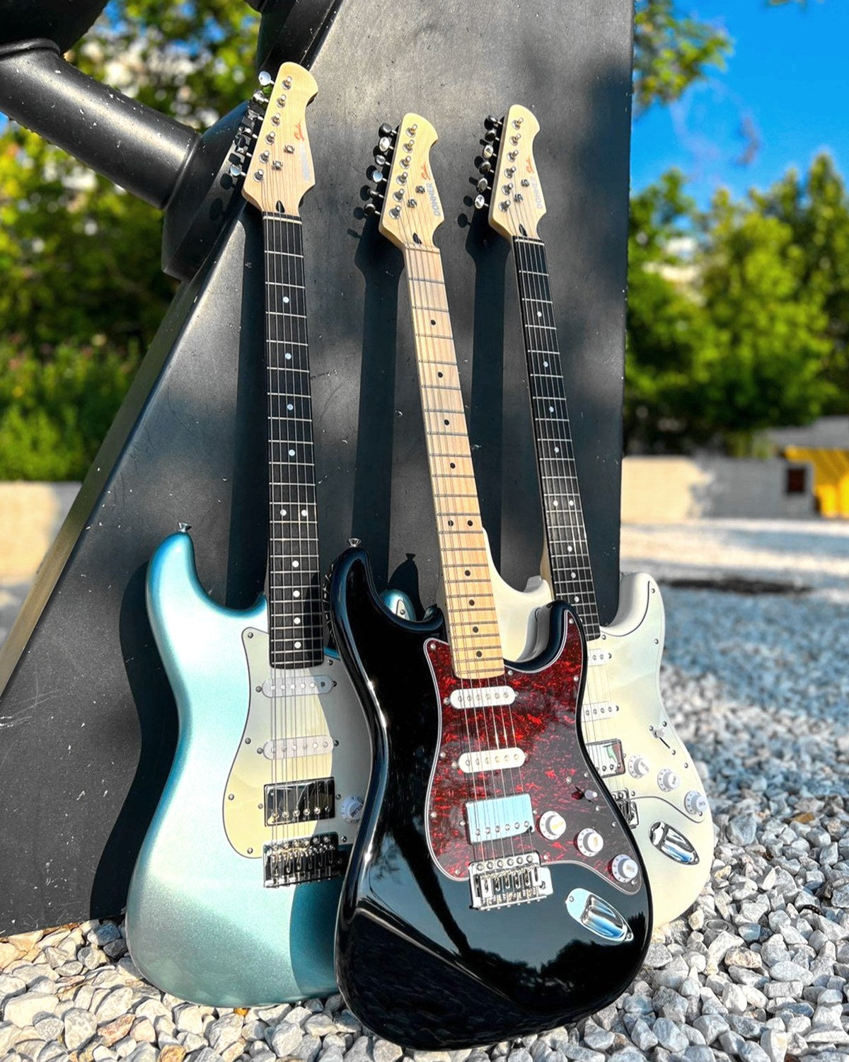 Donner DST-152 Electric Guitar Kit