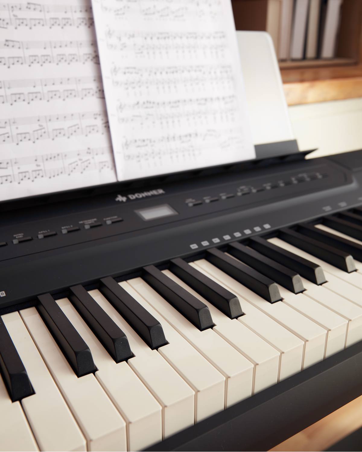 Donner SE-1 Professional 88 Weighted Key Graded Hammer Action Console Digital Piano